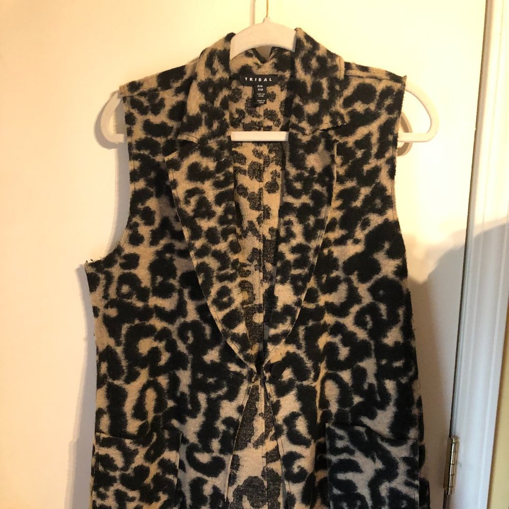 Tribal (brand) leopard print vest